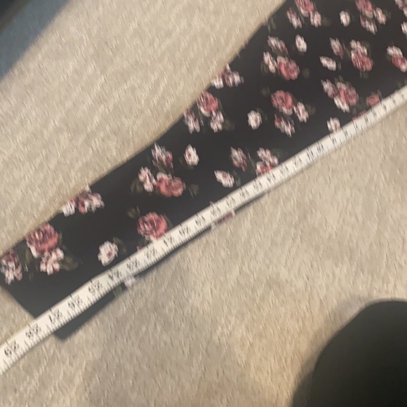 Black floral leggings soft - Picture 6 of 6